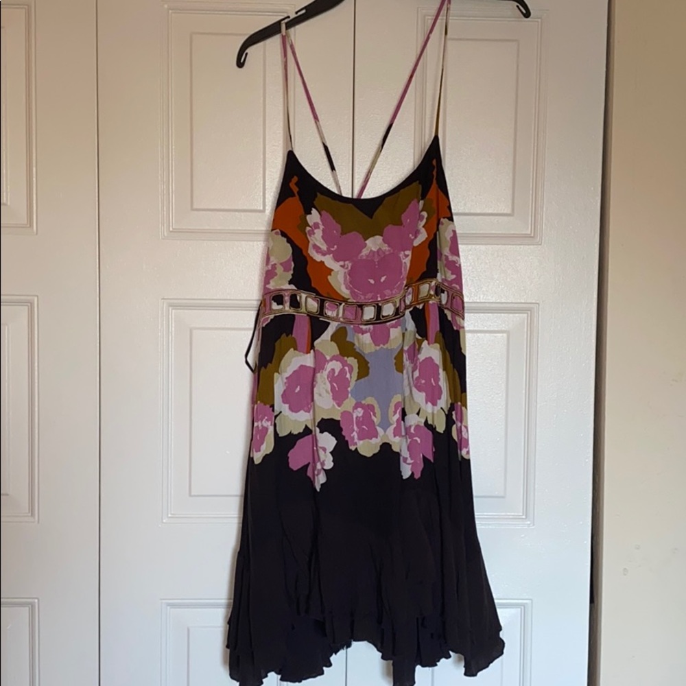 Free People black floral dress size large NWT